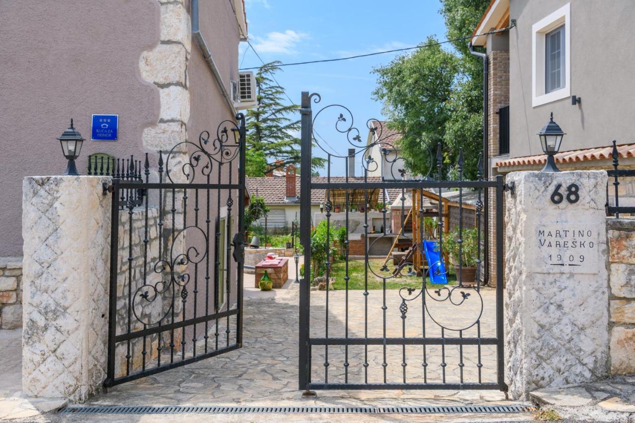 Rustic Istrian House Varesco Крница Экстерьер фото